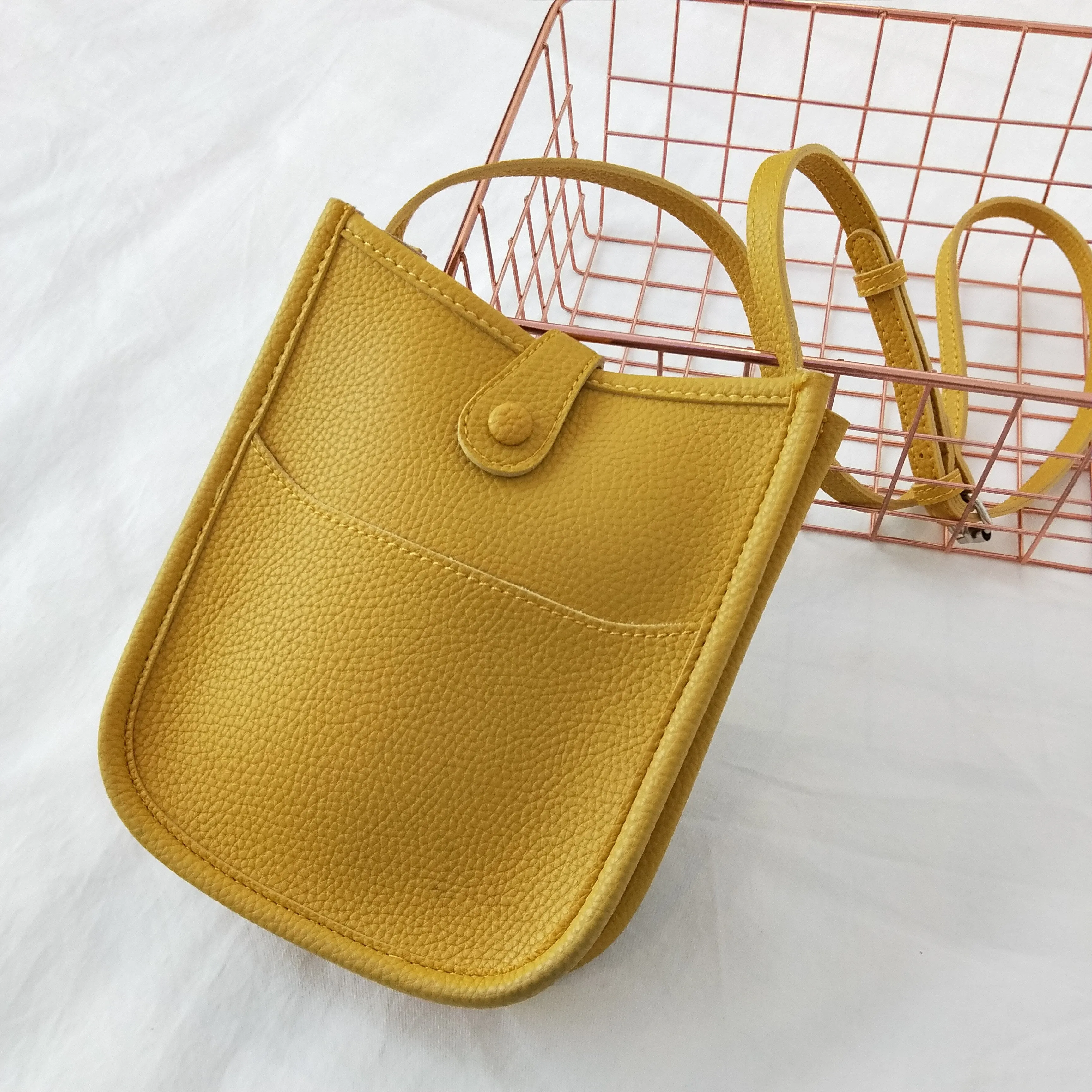 Small shoulder bag for women pu leather Female crossbody messenger bag mini Sling Bag casual phone purse handbag yellow wallet